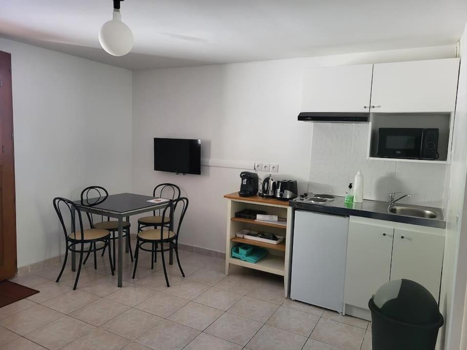 Appartement Paris Disneyland, Parking Gratuit, Rer A Noisy-le-Grand ภายนอก รูปภาพ